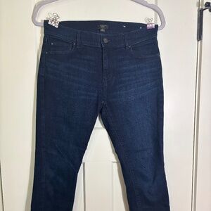 Ann Taylor Dark Wash‎ Skinny Blue Jeans Size 4P Excellent Condition